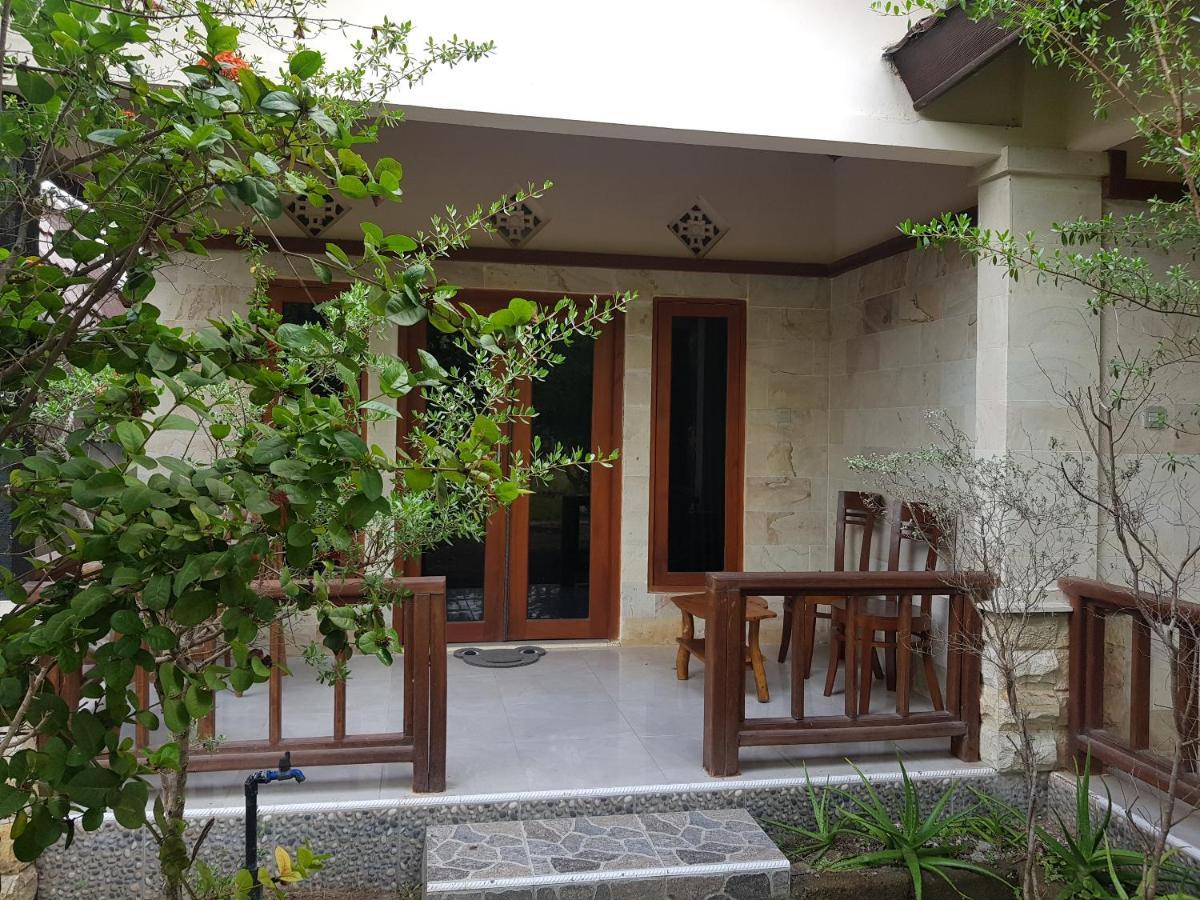 Run Gilis Apartment Gili Meno Exterior photo